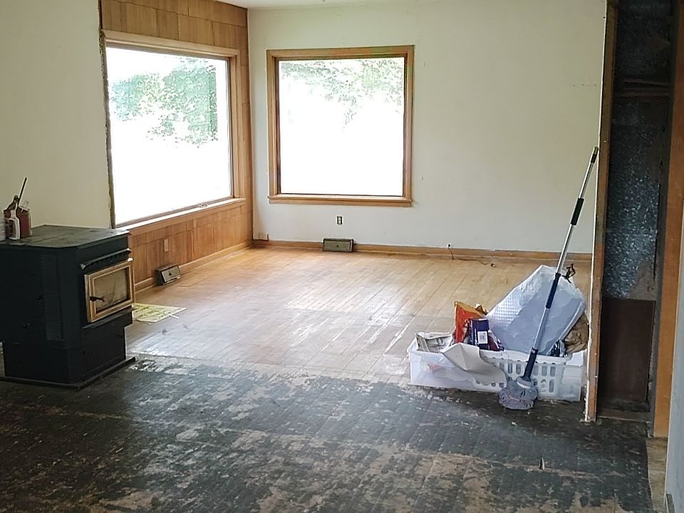 1st image of 52425 Eastern Ave