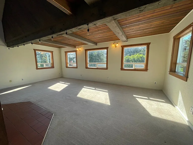 1619 Mission Rd — Photo 7