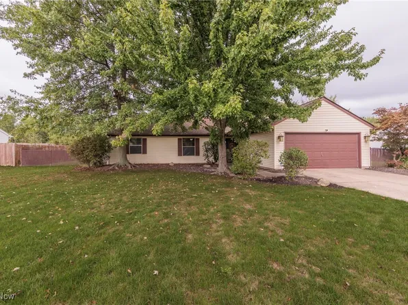 4234 Berkeley Dr, Sheffield Village, OH 44054
