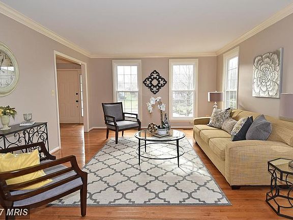 4th image of 13604 British Manor Ct