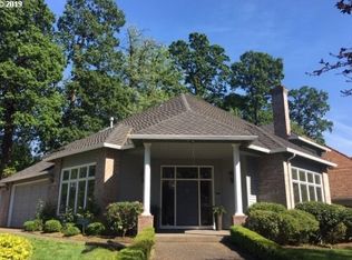5064 Hastings Dr, Lake Oswego, OR 97035