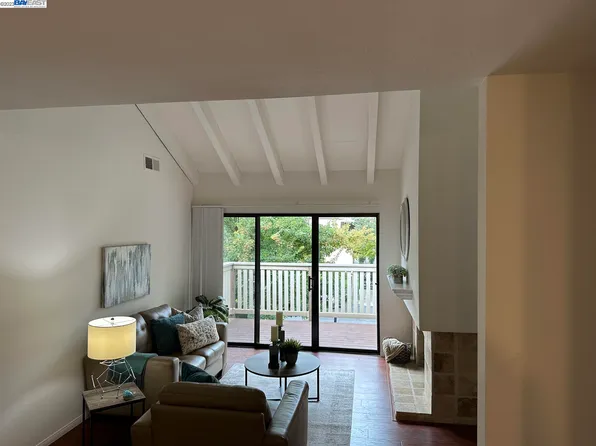 535 Woodside Oaks APT 2, Sacramento, CA 95825