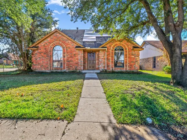 11820 Asher Ln, Balch Springs, TX 75180