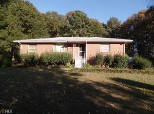 3176 Bouldercrest Rd, Ellenwood, GA 30294