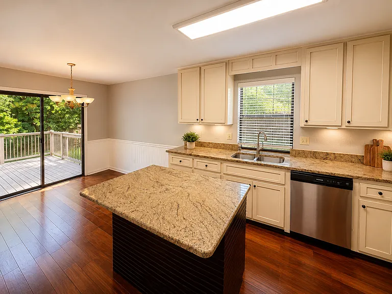 4914 Ballygar Dr — Photo 3