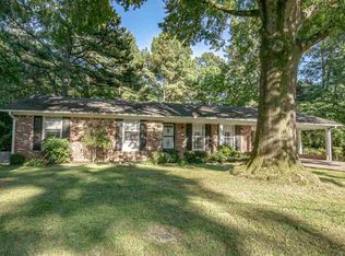 104 Carlisle Dr, Jackson, TN 38301