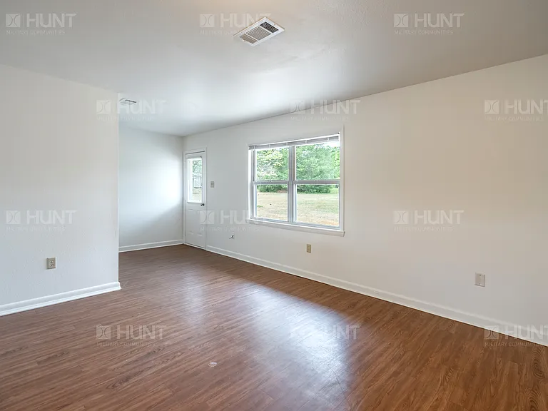 Little Rock Family Housing — Photo 17