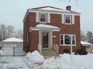 10042 Drury Ln, Westchester, IL 60154