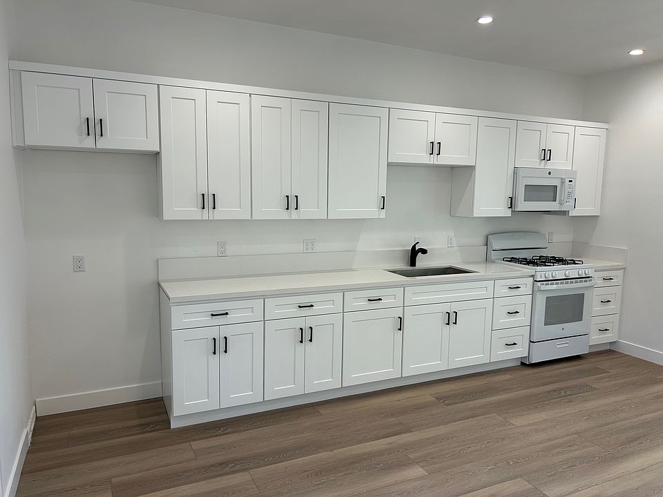 1st image of 120 W Main St #A
