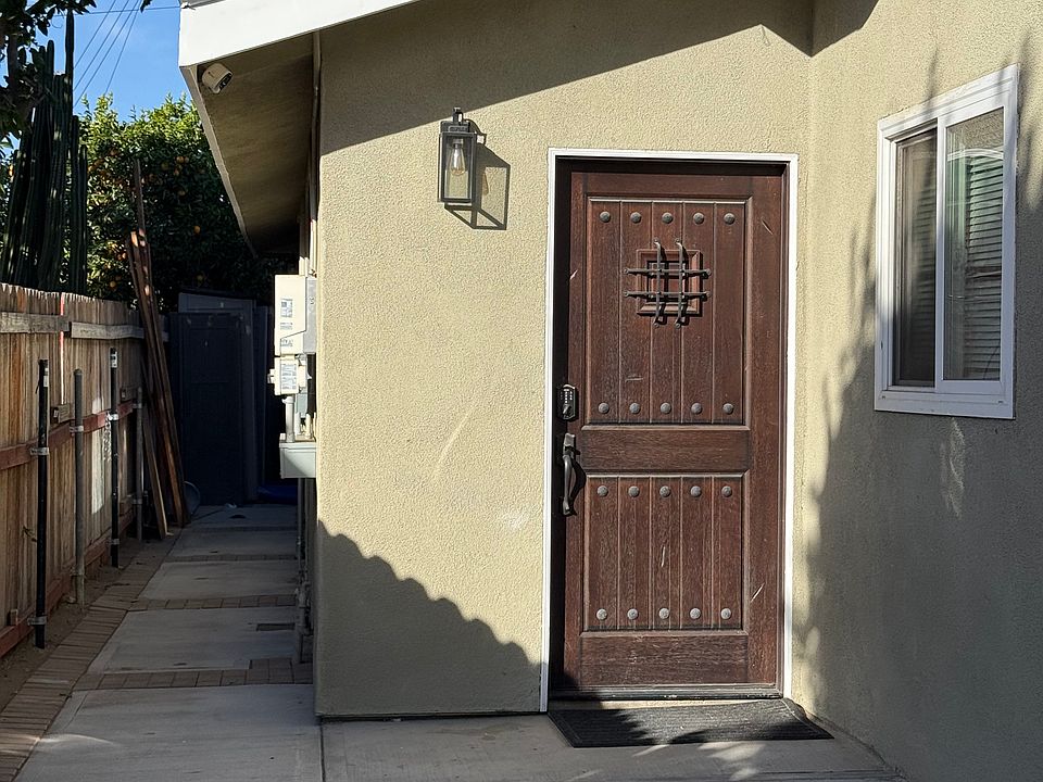 1st image of 913 E Lugonia Ave #2