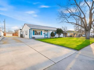 636 Chestnut Ave, Richland, WA 99352