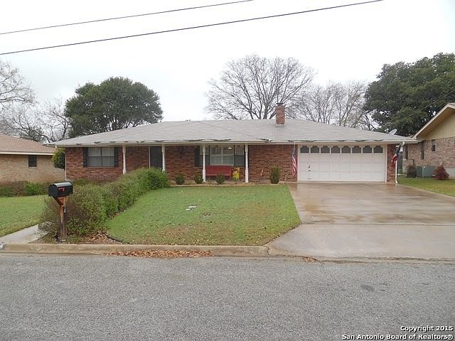 1st image of 114 Crestwood Dr N