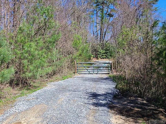 4th image of 1880 Hwy 107 S