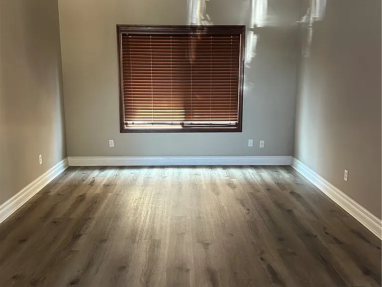 7612 Zermatt Ave — Photo 3
