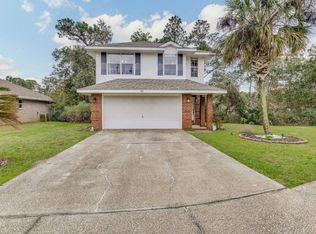 1017 Freeport Ct, Mary Esther, FL 32569