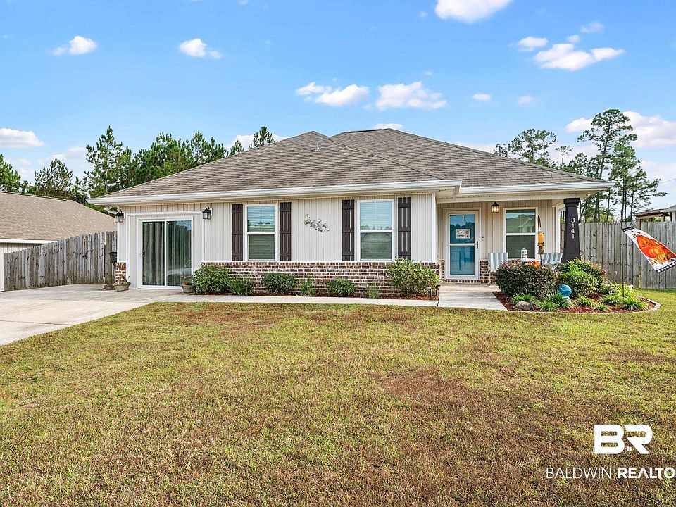 1st image of 3141 Pinewood Cir