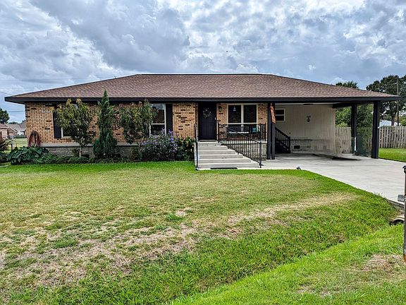 2nd image of 219 Cheyenne Cir