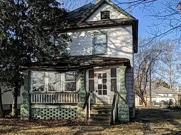 312 Linden Ave, Centralia, IL 62801