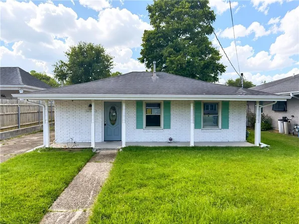 420 Roseland Pkwy, River Ridge, LA 70123
