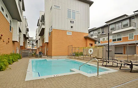 2606 Wilson St — Photo 13