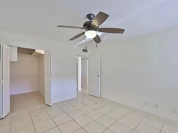 202 Bedford Trl — Photo 6