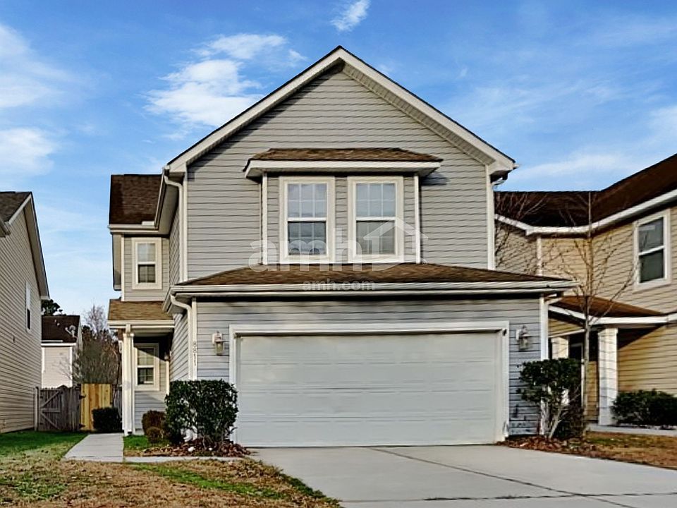 1st image of 8811 Shadowglen Dr