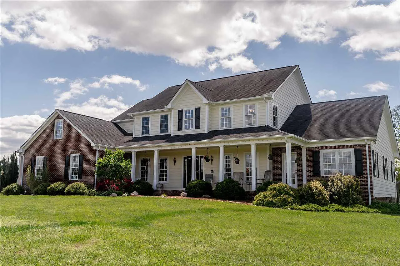 1507 Sunflower Fields Dr photo 1