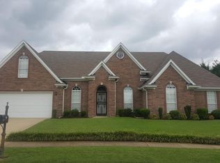 2900 Pinnacle Dr, Southaven, MS 38672