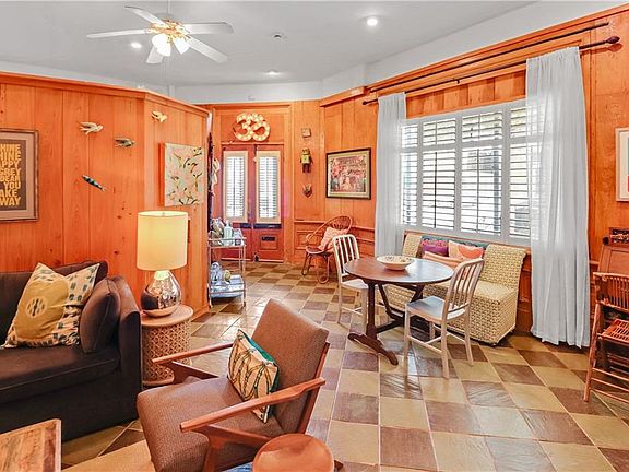 5th image of 1200 Burgundy St #1