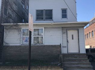 1209 Kennedy Blvd #1, Bayonne, NJ 07002