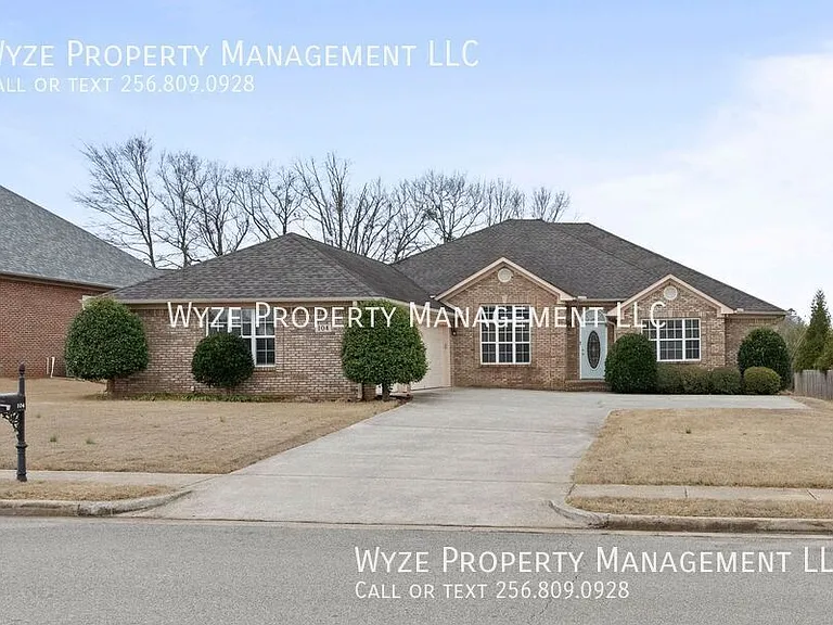 104 Hardiman Place Ln — Photo 1