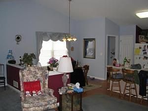 5th image of 1136 Kennedy Dr