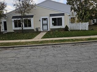 4451 Provincetown Dr, Country Club Hills, IL