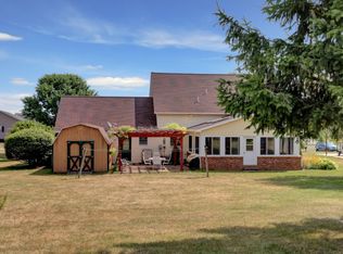 108 Carriage House Ln, Reedsville, PA 17084