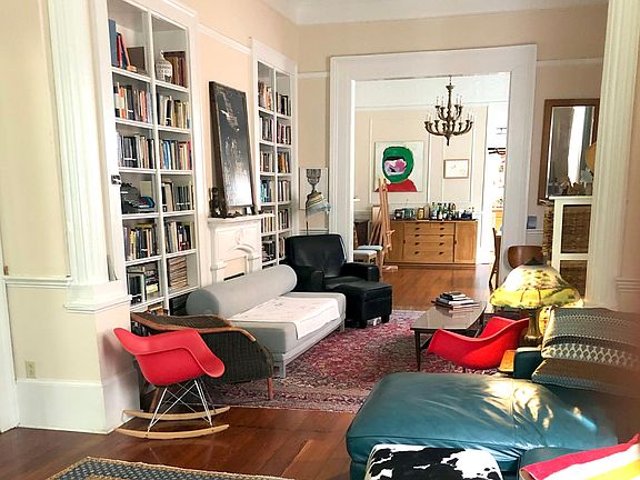 2nd image of 831 Mazant St