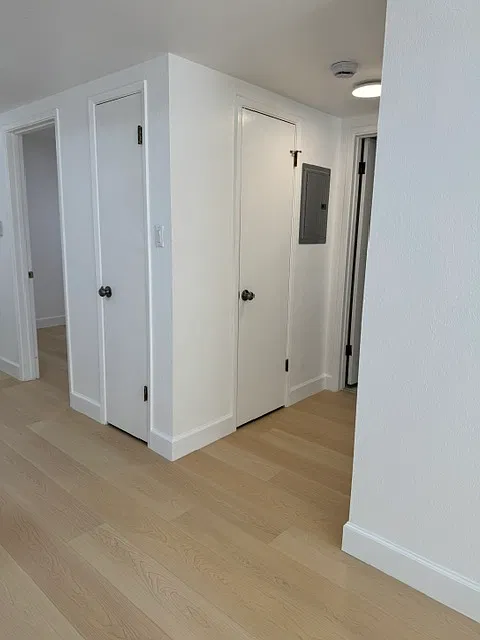 2 bed, 817 sqft, $5,500 — Photo 3