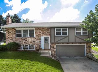 2116 Key Way, Dubuque, IA 52002