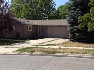 3737 Maple Ave, Rapid City, SD 57701