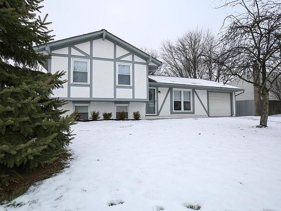 2nd image of 757 Mimosa Pl