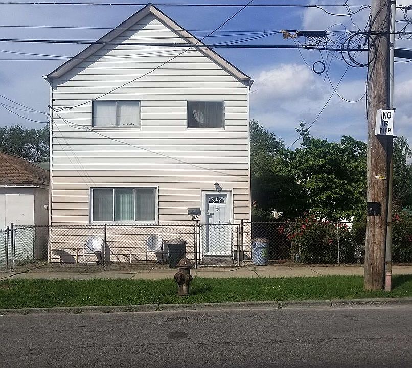 1st image of 1179 E 93rd St #1