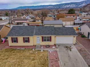 812 Meadows Ave, Canon City, CO
