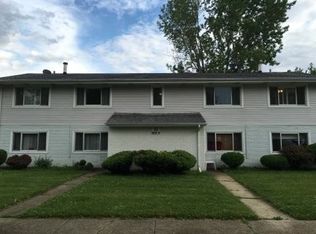 213 Robson Dr APT 3, Lockport, IL 60441