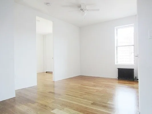 Rented by City Connections Realty | media 2