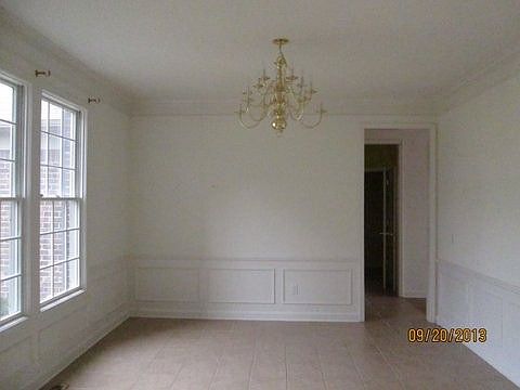 4th image of 6928 Carrington Cir W
