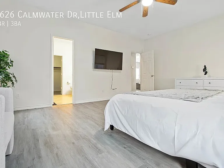 2626 Calmwater Dr — Photo 6