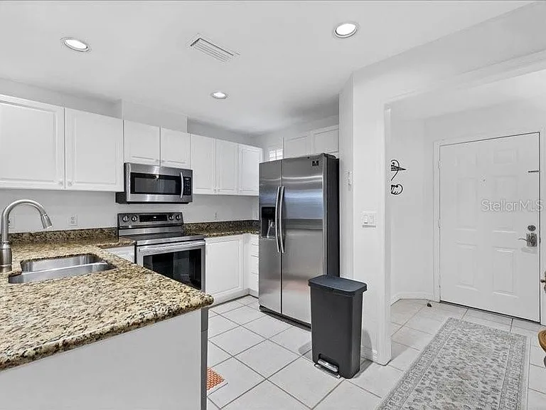 3706 54th Dr W #103 — Photo 3