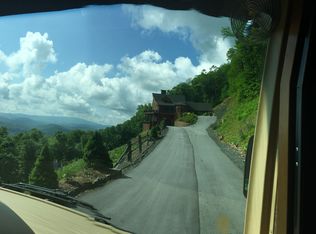 233 Little Rock Rd, West Jefferson, NC 28694