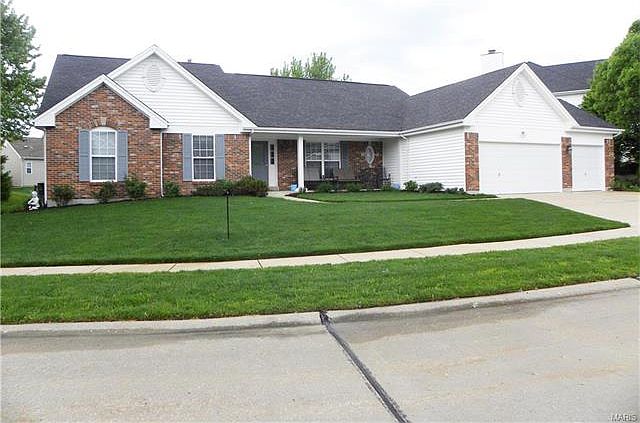 1st image of 16320 Lakeshore Terrace Ct