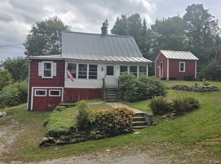226 Oak St, Newport, NH 03773