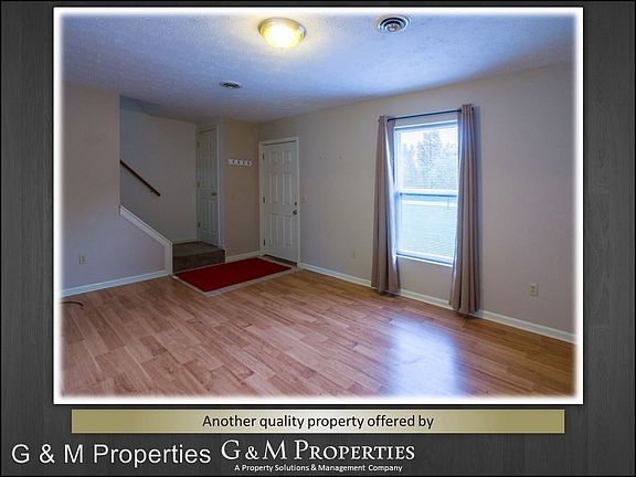 5th image of 3132 Crestwood Dr